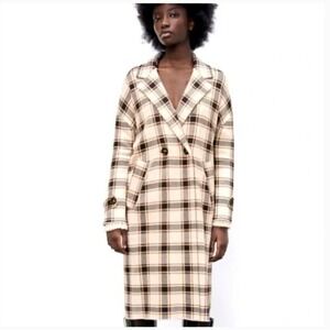Zara Women's Plaid Knit‎ Ecru Coat
